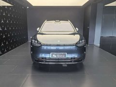 AITO Wenjie M9 extended range Max version 42kWh 6-seater version - фото 2