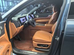 AITO Wenjie M9 extended range Max version 42kWh 6-seater version - фото 4