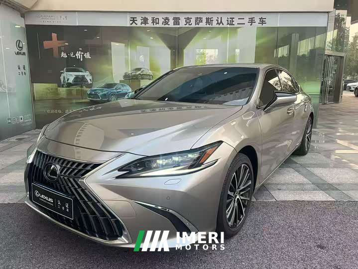 Lexus ES 2021 300h Premium Edition