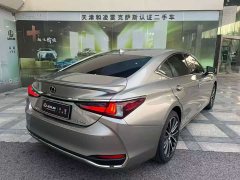Lexus ES 2021 300h Premium Edition - фото 4