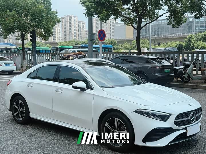 Mercedes-Benz A-Class A 200 L Fashion - автомобиль из Китая