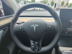 Tesla Model Y rear-wheel drive version - фото 9