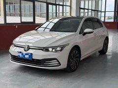 Volkswagen Golf 2021 200TSI DSG Pro - фото 1