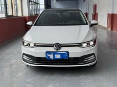Volkswagen Golf 2021 200TSI DSG Pro - фото 2