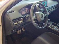 Honda Civic 2022 240TURBO CVT combustion version - фото 11