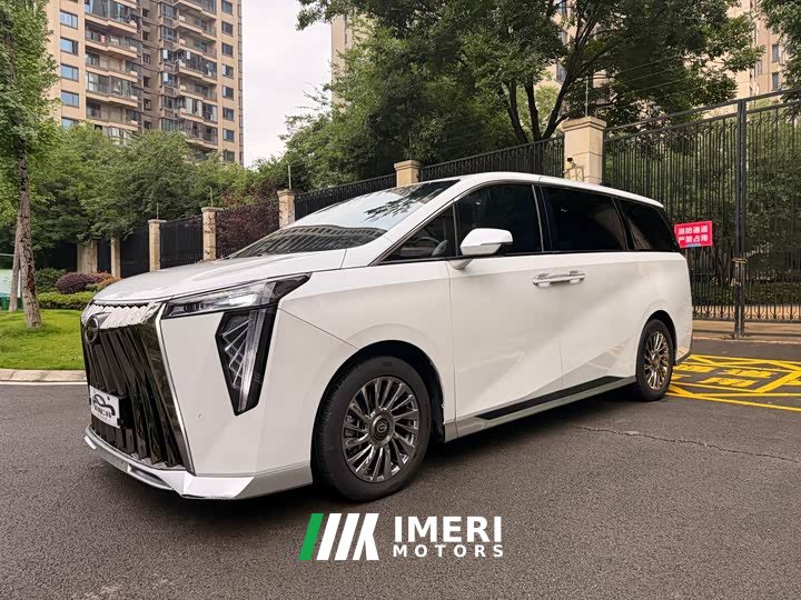 Trumpchi M8 Grandmaster Series 400T Flagship Edition - автомобиль из Китая
