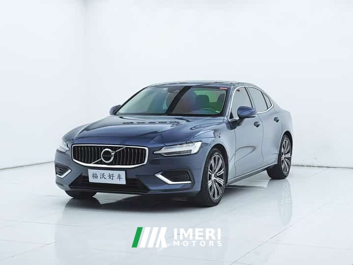 Volvo S60 2022 B4 Zhiyuan Luxury Edition - автомобиль из Китая
