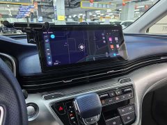 Lynk & Co Roewe iMAX8 2022 400TGI Premium Edition - фото 12