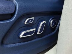 Lynk & Co Roewe iMAX8 2022 400TGI Premium Edition - фото 17