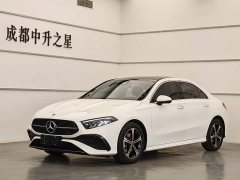 Mercedes-Benz A-Class 2023 A 200 L Fashion - фото 1