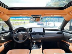 Lexus ES 2023 200 Excellence Edition - фото 10
