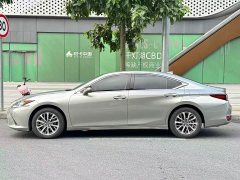 Lexus ES 2023 200 Excellence Edition - фото 3
