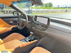Lexus ES 2023 200 Excellence Edition - фото 9