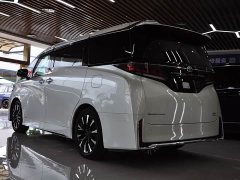 Toyota Wilfa 2024 Crown Dual Engine 2.5L Supreme Executive Edition - фото 4