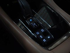 Toyota Wilfa 2024 Crown Dual Engine 2.5L Supreme Executive Edition - фото 9