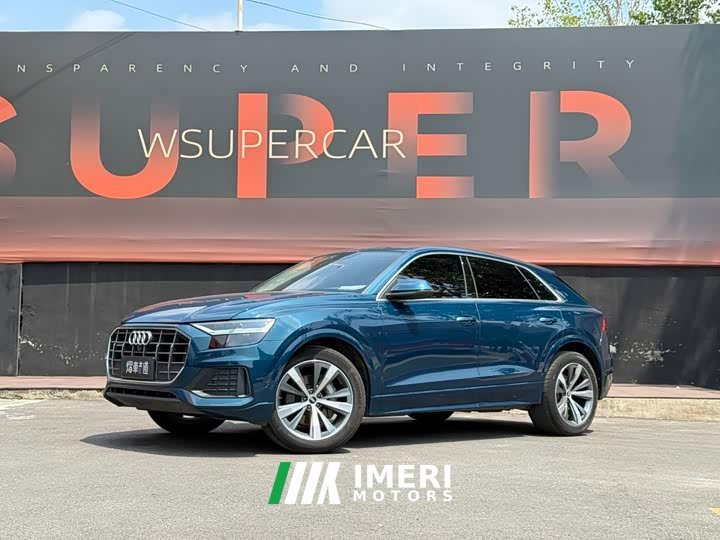 Audi Q8 45 TFSI luxury and elegant - автомобиль из Китая