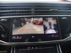 Audi Q8 45 TFSI luxury and elegant - фото 10