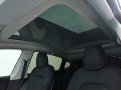 Tesla Model Y long-range all-wheel drive version 3D7 - фото 12