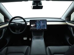 Tesla Model Y long-range all-wheel drive version 3D7 - фото 14