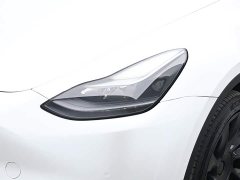 Tesla Model Y long-range all-wheel drive version 3D7 - фото 17