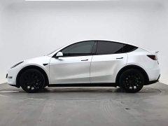 Tesla Model Y long-range all-wheel drive version 3D7 - фото 6