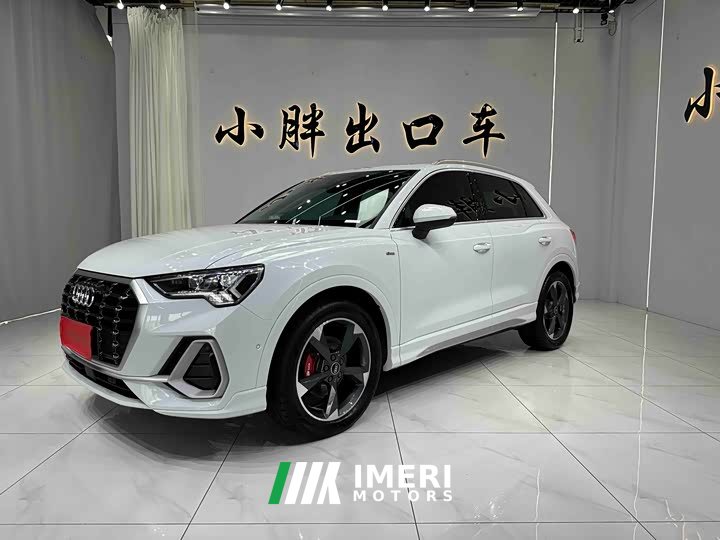 Audi Q3 35 TFSI Fashionable and Dynamic - автомобиль из Китая