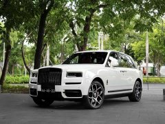 Rolls-Royce Cullinan Black Badge - фото 1