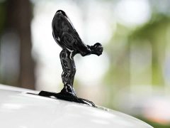 Rolls-Royce Cullinan Black Badge - фото 2