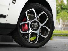 Rolls-Royce Cullinan Black Badge - фото 6