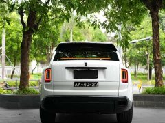 Rolls-Royce Cullinan Black Badge - фото 7