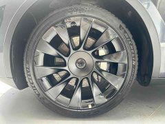 Tesla Model Y rear-wheel drive version - фото 7