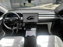 Tesla Model Y rear-wheel drive version - фото 8