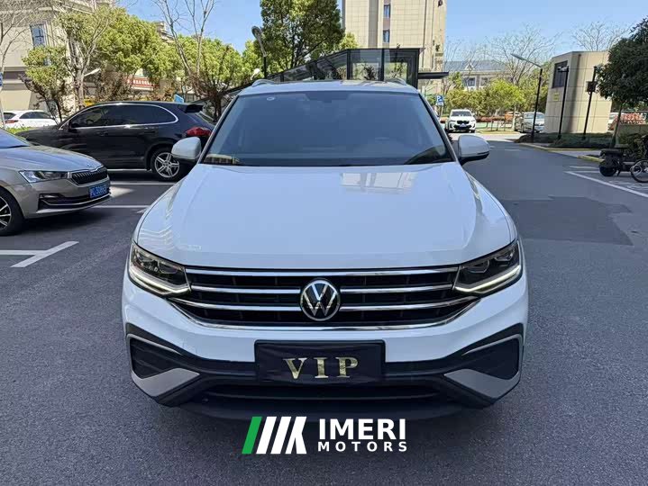 Volkswagen Tiguan L 2024 outstanding 300TSI automatic two-wheel drive dragon version - автомобиль из Китая