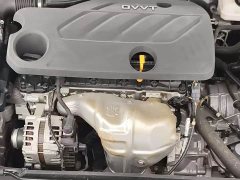 Lynk & Co MG5 180DVVT CVT Youth Fashion Edition - фото 13