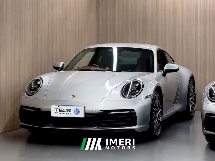 Porsche 911 2020 Carrera 3.0T - автомобиль из Китая
