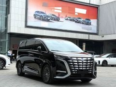 Denza D9 DM-i 970 four-wheel drive flagship - фото 3