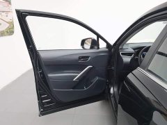 Mercedes-Benz Frontlander 2.0L CVT Elite Edition - фото 8