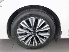 Nissan Altima 2022 2.0L XL-TLS Comfort Edition - фото 17