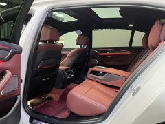 BMW 5 Series 530Li Exclusive M Sports Package - фото 9