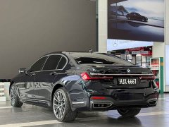 BMW 7 Series 740Li Leading M Sports Package - фото 7