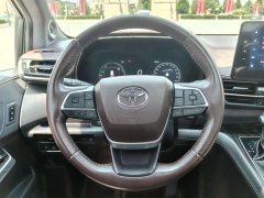 Toyota SIENNA 2.5L Hybrid Platinum Edition - фото 18