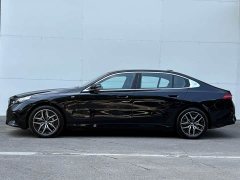 BMW i5 eDrive 35L M Sport Package - фото 6