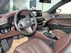 BMW 5 Series New Energy 535Le M Sports Package - фото 10