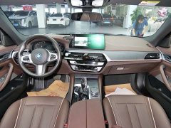 BMW 5 Series New Energy 535Le M Sports Package - фото 13