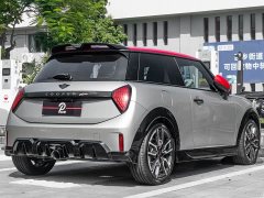 MINI JCW JOHN COOPER WORKS - фото 6