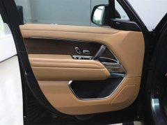 Land Rover Range Rover 3.0 L6 400PS Autobiography Long Wheelbase 7-Seater - фото 10