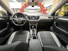 Lexus T-ROC 2020 230TSI DSG two-wheel drive aggressive - фото 9