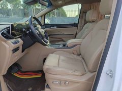 Buick GL8 ES Lu Zun 653T Exclusive - фото 5