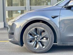 Tesla Model Y 2022 rear-wheel drive version - фото 5