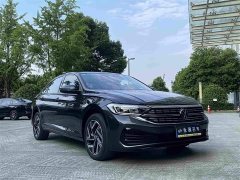 Volkswagen Sagitar 300TSI DSG Super Edition - фото 3